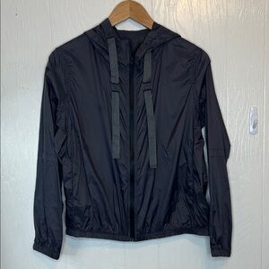 Zyia Gray Hoode Lightweight Windbreaker M